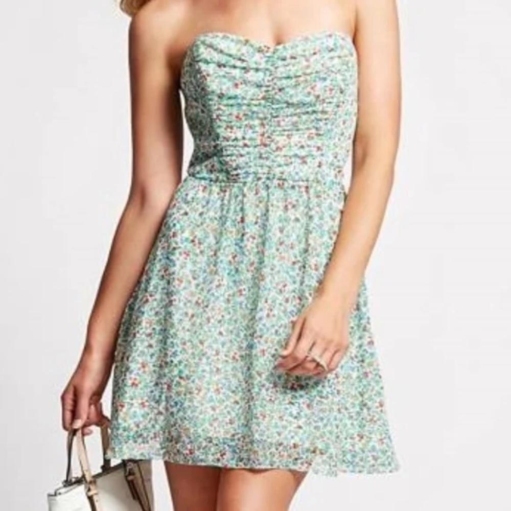 GUESS Strapless Tie Back Ditsy Floral Print Dress - Size Small